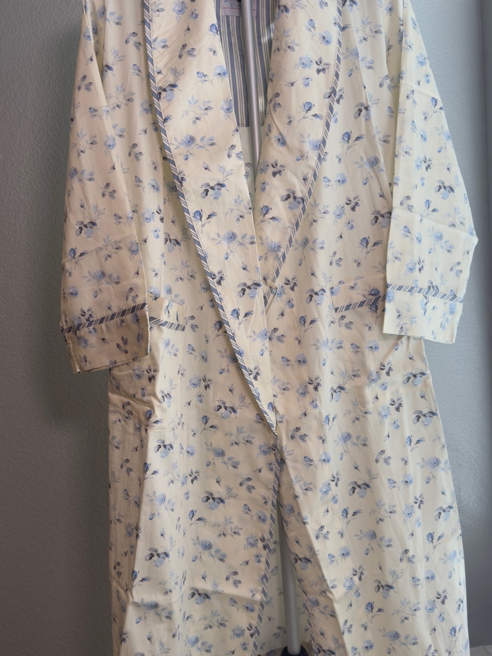 Women's Cream Floral Robe with Blue Print- 100% Cotton - one size